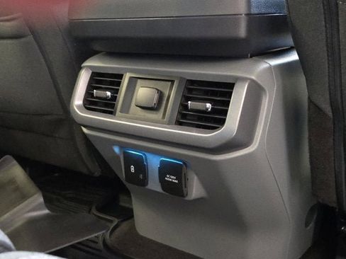 Used 2022 Ford F150 XLT w/ Equipment Group 302A High AWD/4WD image 9