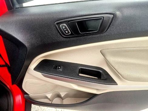 Used 2021 Ford EcoSport S image 28