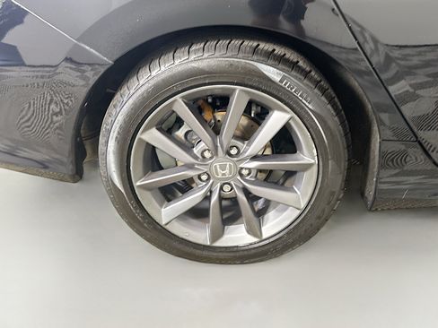 Used 2021 Honda Civic EX image 33