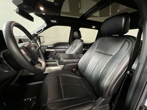 Used 2020 Ford F150 Lariat w/ Equipment Group 502A Luxury image 13