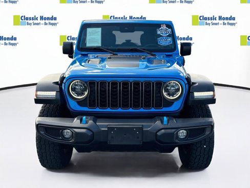 Used 2024 Jeep Wrangler Unlimited Rubicon 4xe AWD/4WD image 2
