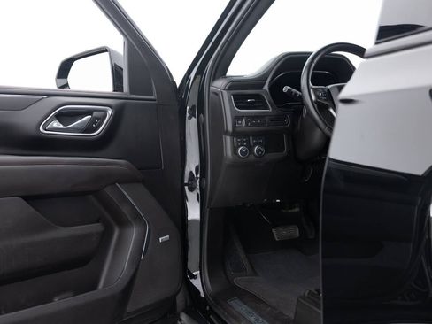 Used 2023 Chevrolet Suburban RST image 28