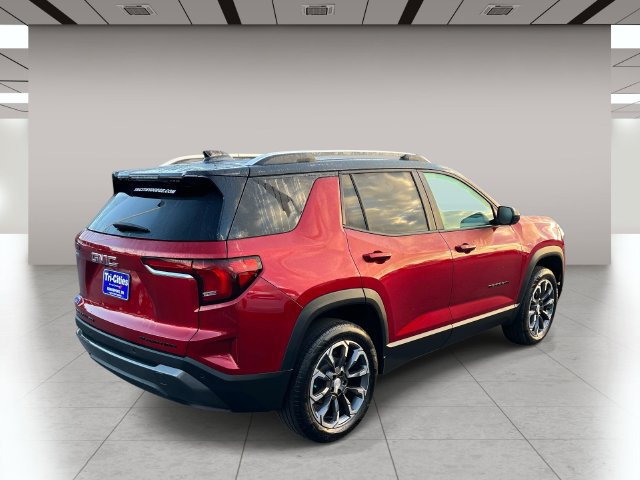 Used 2026 GMC Terrain Elevation w/ Elevation Premium Package AWD/4WD image 3