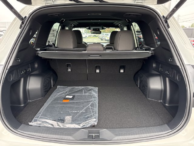 New 2026 Subaru Forester Touring AWD/4WD image 15