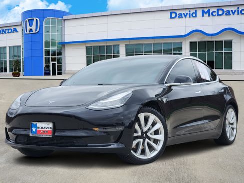 Used 2019 Tesla Model 3 Standard Range Plus image 1