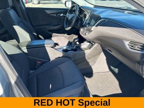 Used 2023 Chevrolet Malibu LT FWD image 43