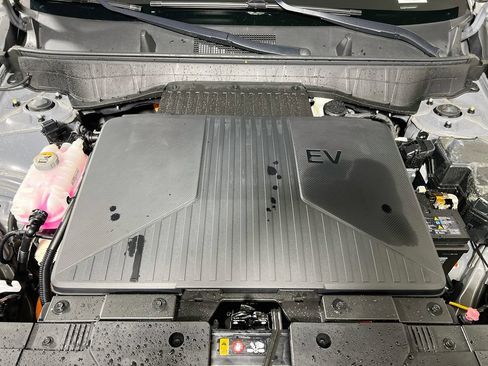 Used 2024 Hyundai Kona SEL FWD image 27