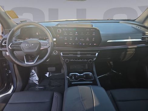 Certified 2026 Chevrolet Traverse Z71 w/ Driver Confidence Package AWD/4WD image 12
