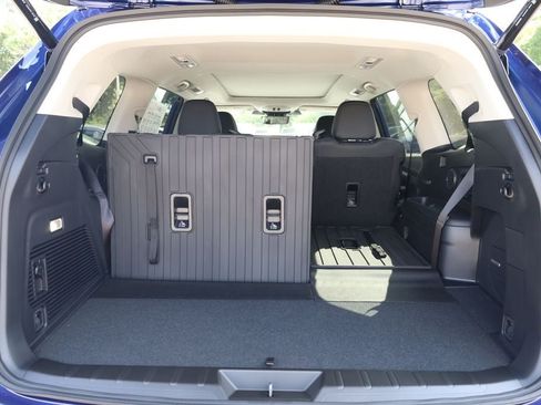 New 2026 Subaru Ascent Touring AWD/4WD image 6