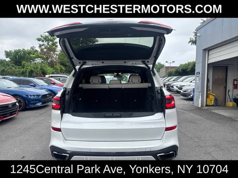 Used 2020 BMW X5 M50i w/ Premium Package AWD/4WD image 26
