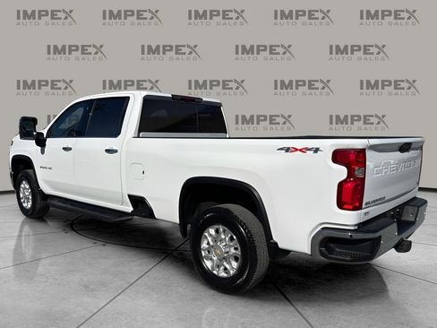 Used 2024 Chevrolet Silverado 2500 LTZ w/ LTZ Premium Package image 3