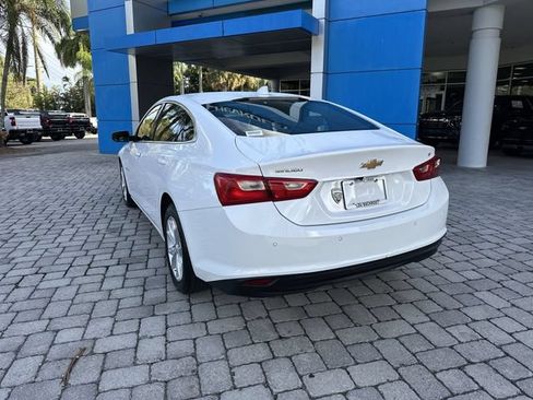 Used 2025 Chevrolet Malibu LT FWD image 35