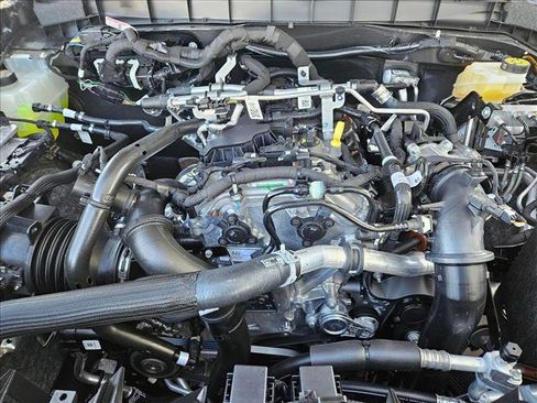 New 2025 Ford Bronco Big Bend image 17