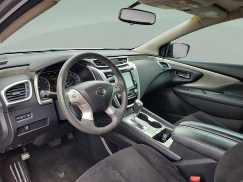 Used 2017 Nissan Murano SV w/ Premium Plus Package image 7