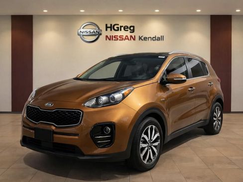 Used 2018 Kia Sportage EX w/ EX Premium Package AWD/4WD image 3