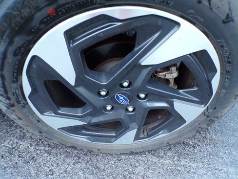 Certified 2024 Subaru Crosstrek 2.5i Limited AWD/4WD image 17