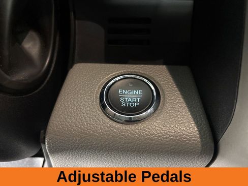 Used 2016 Ford F150 Lariat image 15