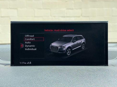 Used 2017 Audi Q7 3.0T Premium Plus AWD/4WD image 27