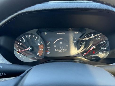 Used 2023 Jeep Compass Latitude w/ Sun and Sound Group AWD/4WD image 21