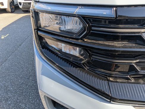 New 2025 Ford Expedition Max Platinum w/ Stealth Performance Package image 10