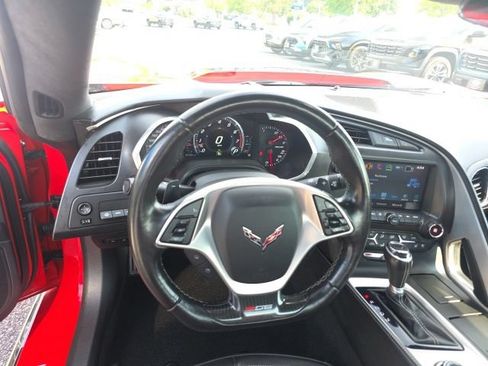 Used 2016 Chevrolet Corvette Z06 w/ 3LZ Preferred Equipment Group RWD image 19