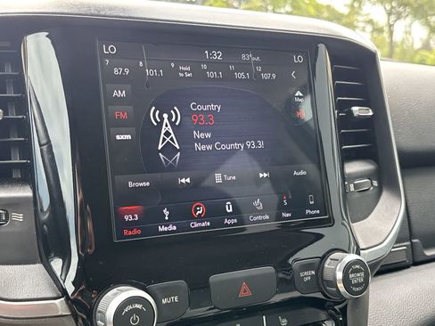 Used 2019 RAM 1500 Big Horn AWD/4WD image 14