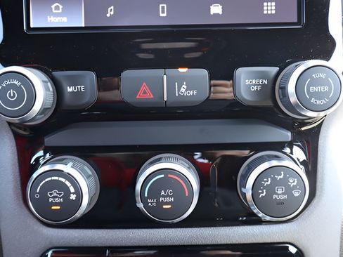New 2026 RAM 1500 Express RWD image 15