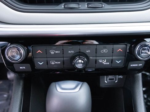 New 2026 Jeep Compass Limited image 23