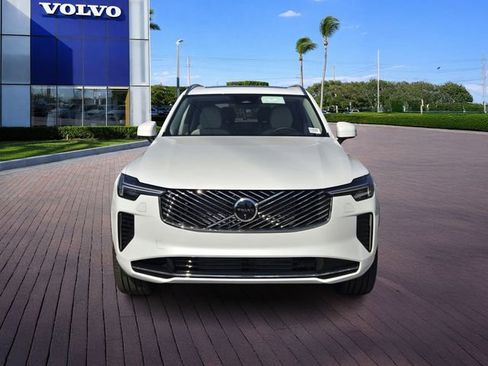 New 2026 Volvo XC90 T8 Ultra w/ Protection Package Premier image 2