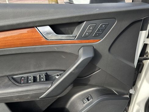 Used 2022 Audi Q5 2.0T Premium Plus image 11