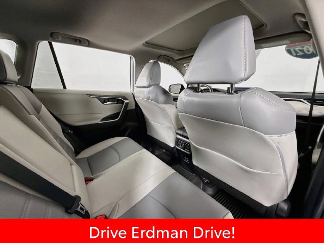 Certified 2021 Toyota RAV4 XLE Premium FWD image 29