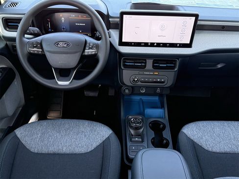 New 2026 Ford Maverick XLT image 34