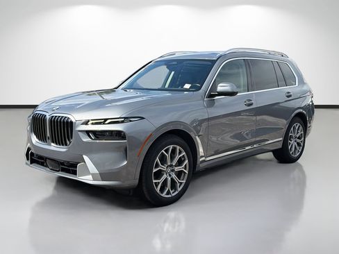 Used 2023 BMW X7 xDrive40i AWD/4WD image 7