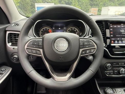 Used 2022 Jeep Cherokee Limited AWD/4WD image 30