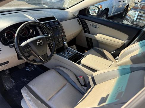 Used 2010 MAZDA CX-9 Touring w/ Moonroof & Bose Audio Pkg image 13