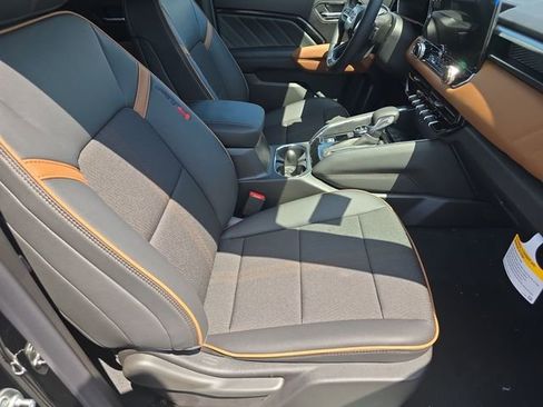 New 2025 GMC Canyon AT4 w/ Nightfall Edition image 27