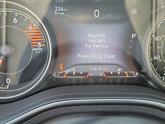 Used 2021 Jeep Cherokee Latitude Lux w/ Comfort/Convenience Group AWD/4WD image 12