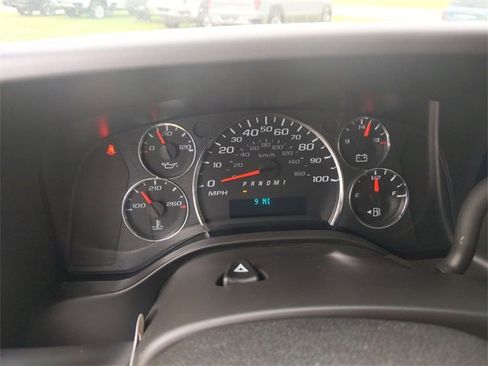 New 2025 GMC Savana 3500 w/ Power Convenience Package image 27