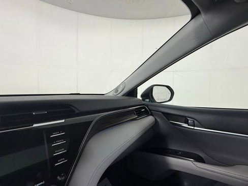 Used 2019 Toyota Camry XLE w/ Driver Assist Package FWD image 15