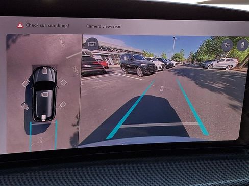 New 2026 Audi SQ5 Premium Plus image 17