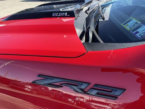 Used 2023 Chevrolet Silverado 1500 ZR2 w/ Technology Package image 3