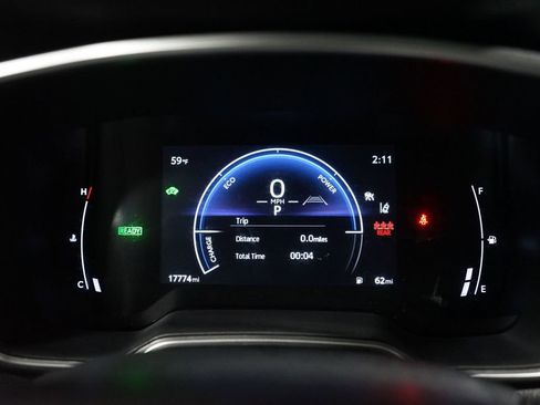 Certified 2024 Toyota Corolla Cross XSE image 16