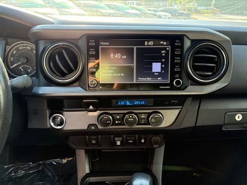 Used 2021 Toyota Tacoma TRD Off-Road RWD image 25