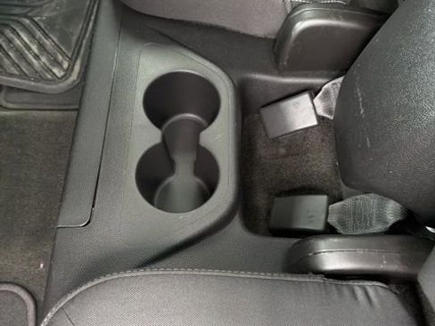 Used 2018 Chevrolet Colorado LT w/ LT Convenience Package image 22