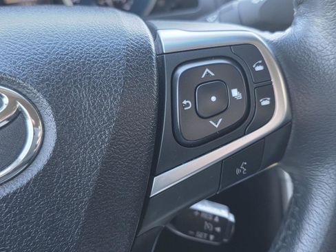 Used 2015 Toyota Camry XLE image 13
