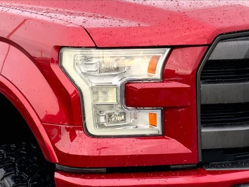 Used 2017 Ford F150 Lariat w/ Equipment Group 502A Luxury AWD/4WD image 25