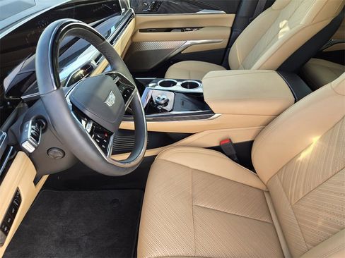 New 2025 Cadillac Escalade IQ Sport 2 image 15