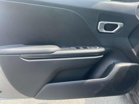 New 2026 Kia K4 FWD image 44
