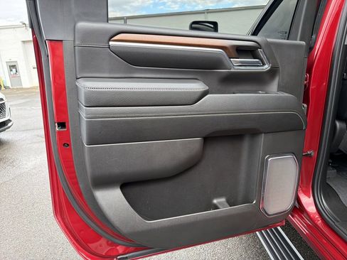 Used 2024 GMC Sierra 2500 Denali w/ Denali Reserve Package image 12