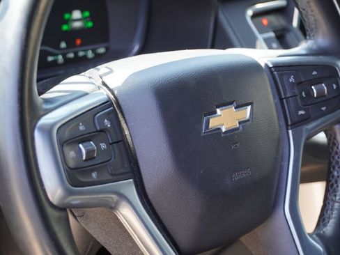 Used 2024 Chevrolet Tahoe LT RWD image 25